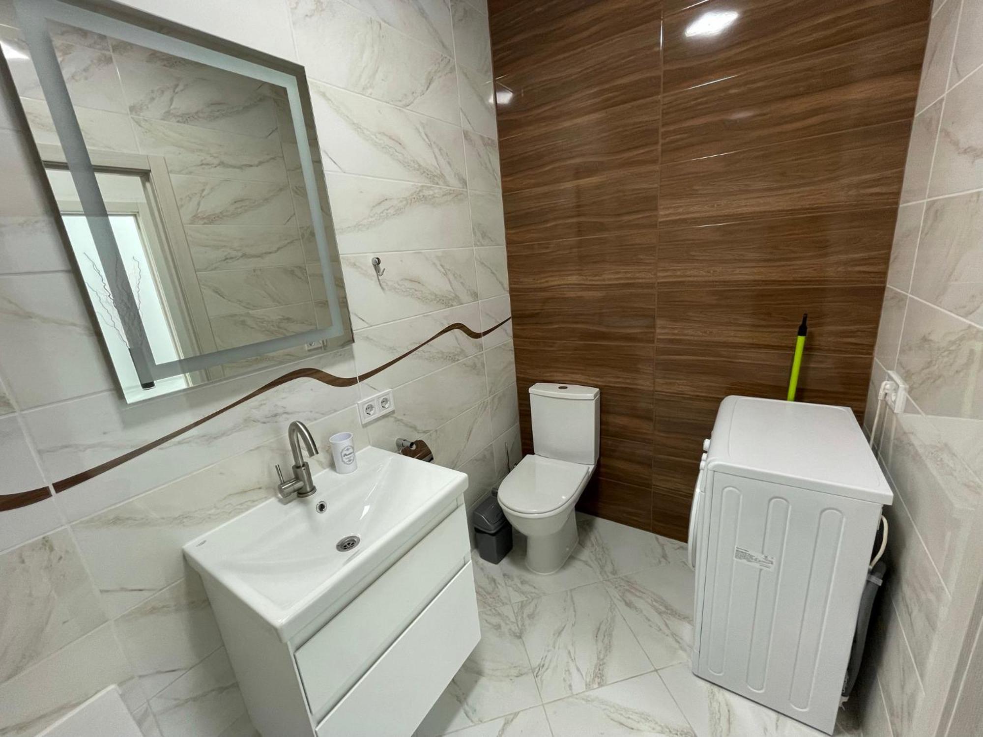 King - Size Apartment Odesa Exterior foto