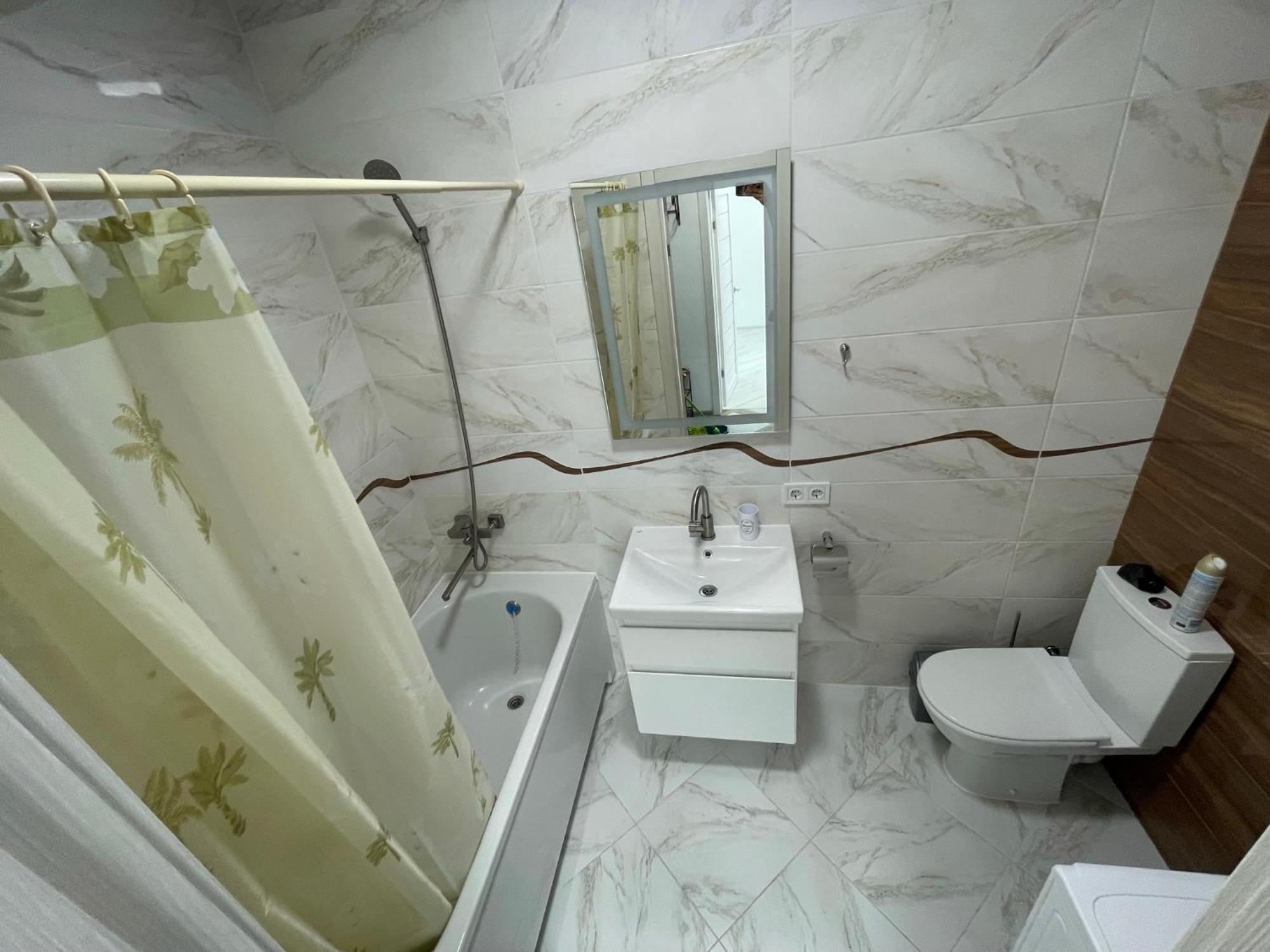 King - Size Apartment Odesa Exterior foto
